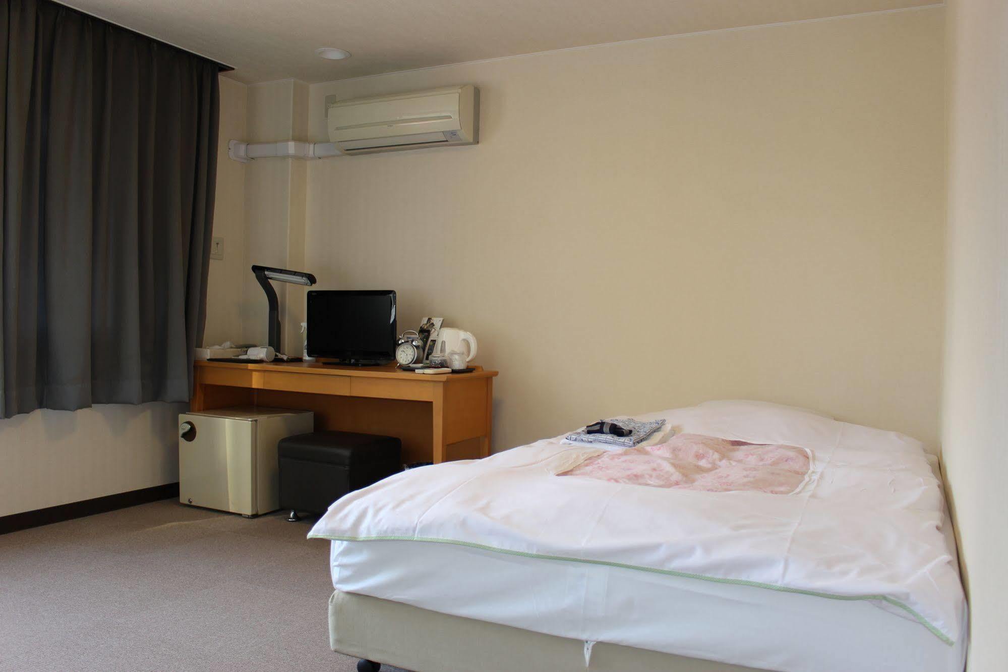 Hotel Higashihiroshima Hills Saijo Extérieur photo