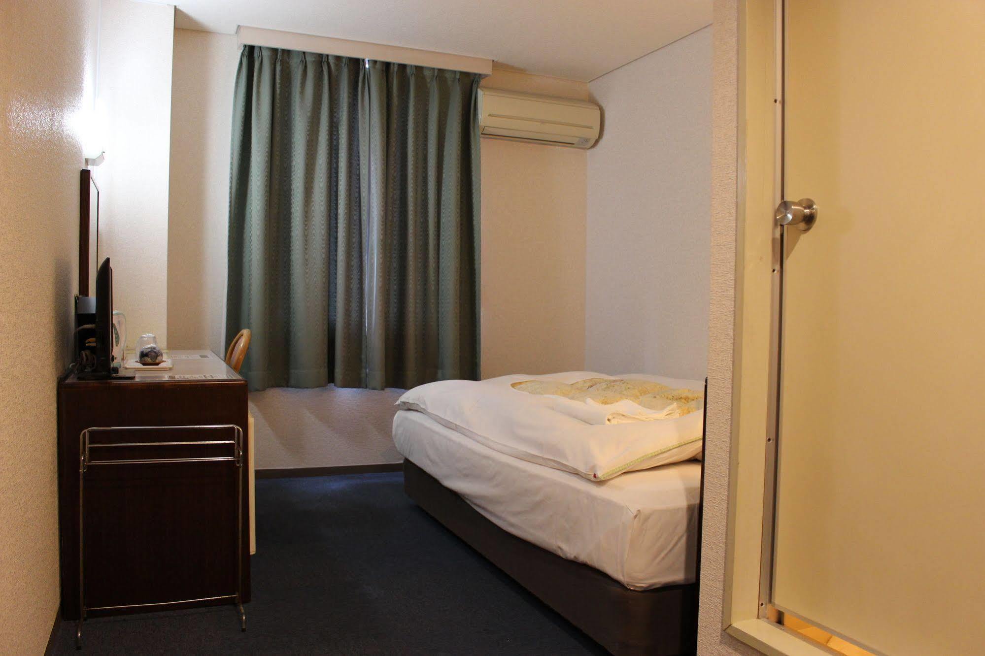 Hotel Higashihiroshima Hills Saijo Extérieur photo